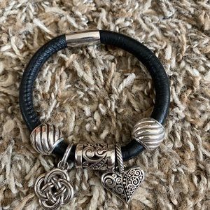 Never worn Brighton bracelet.